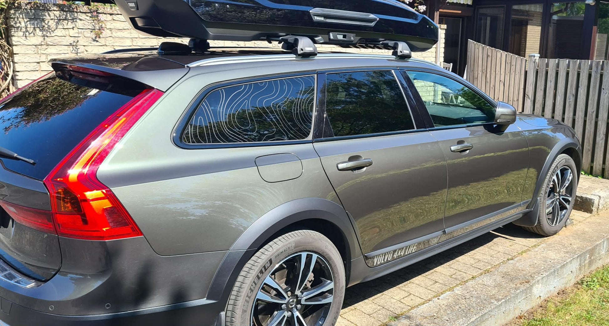 volvo window topographic decal