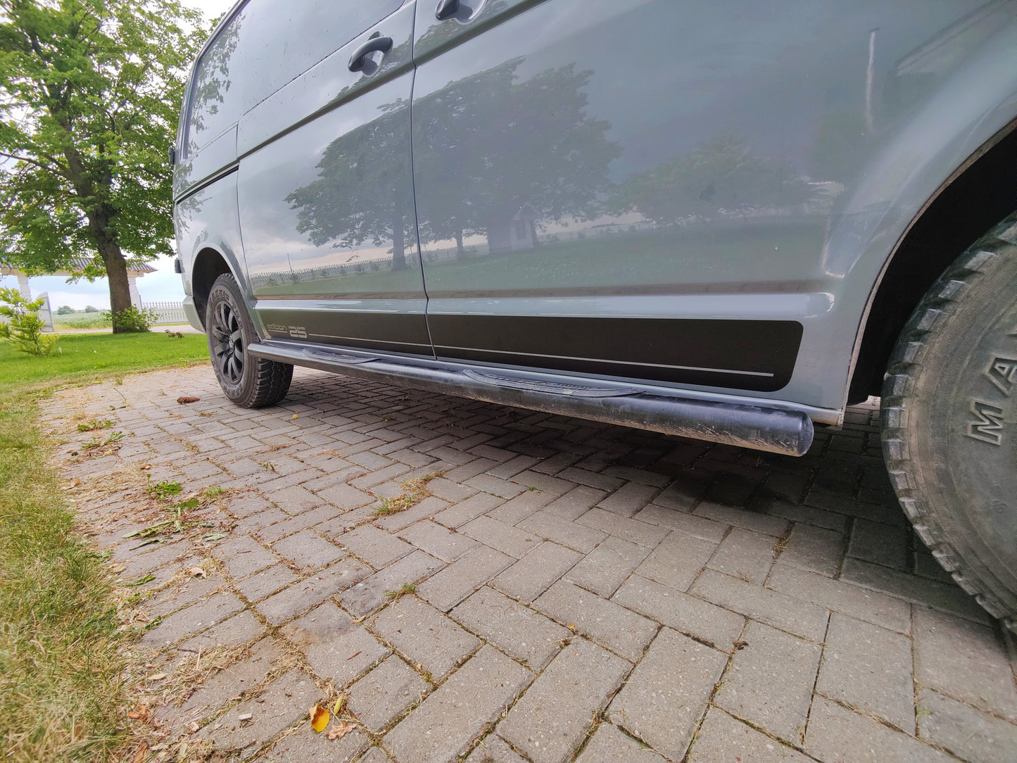 Volkswagen van - Edition 25 side stripe decal